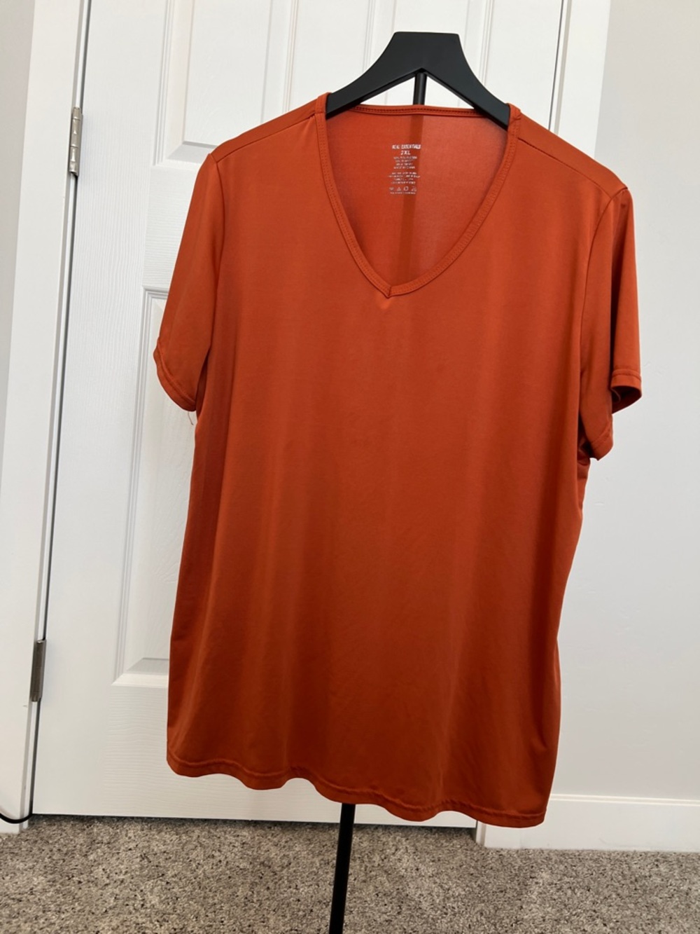 V-Neck Tee in Burnt Orange